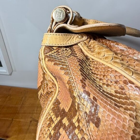 VINTAGE Fendi PITHON Skin Embossed Magic Bag - Picture 11 of 17
